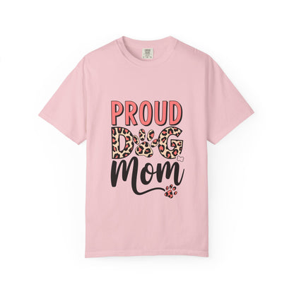 Proud Dog Mom Graphic T-Shirt