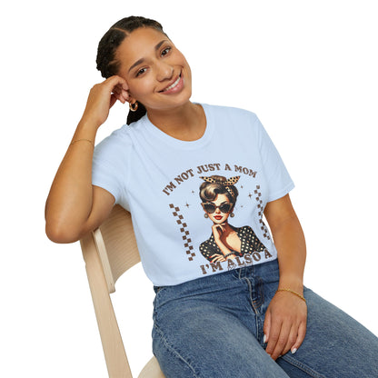 Vintage Pinup Mom Graphic T-Shirt